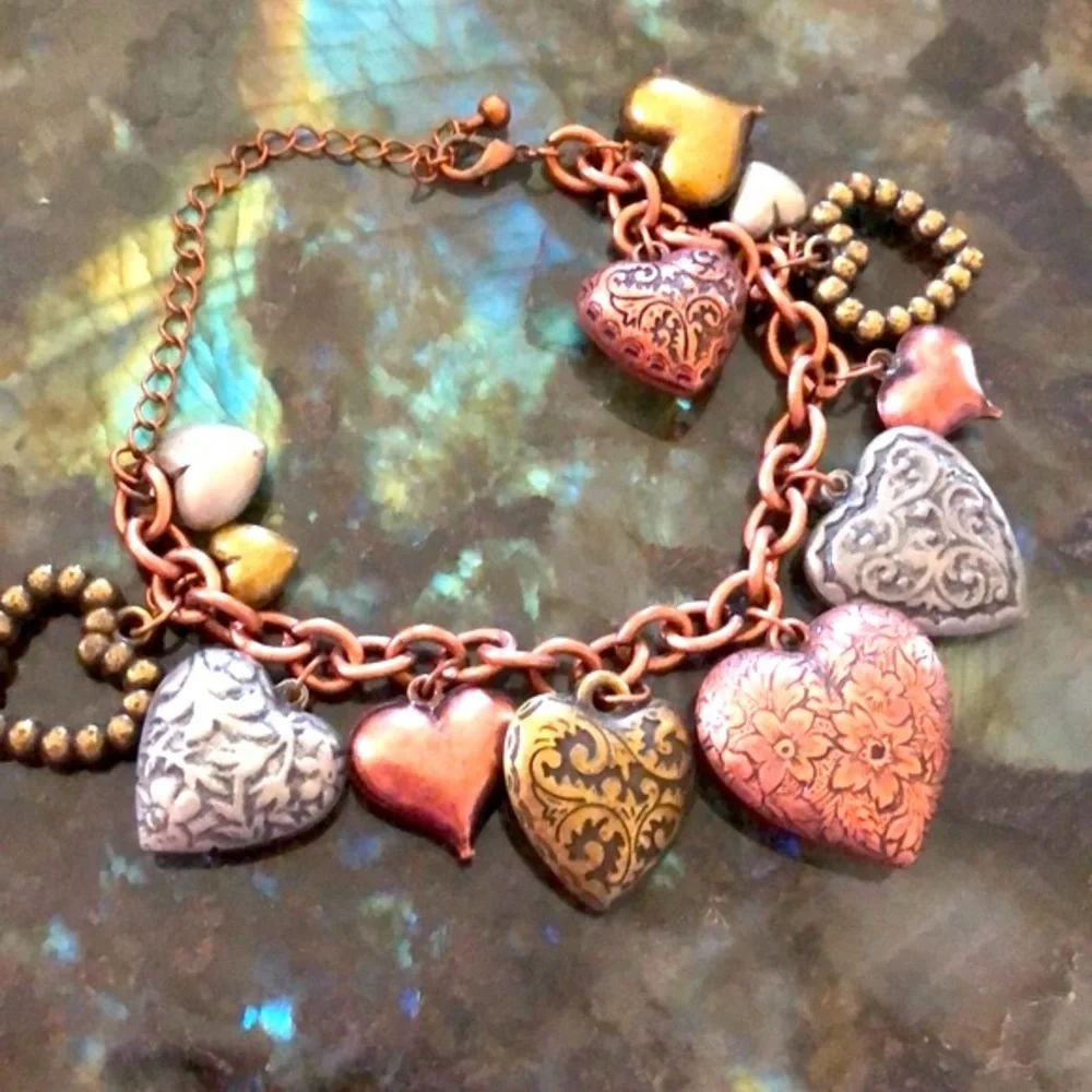 ❤️‎ Multi Metal Hearts Charm Bracelet